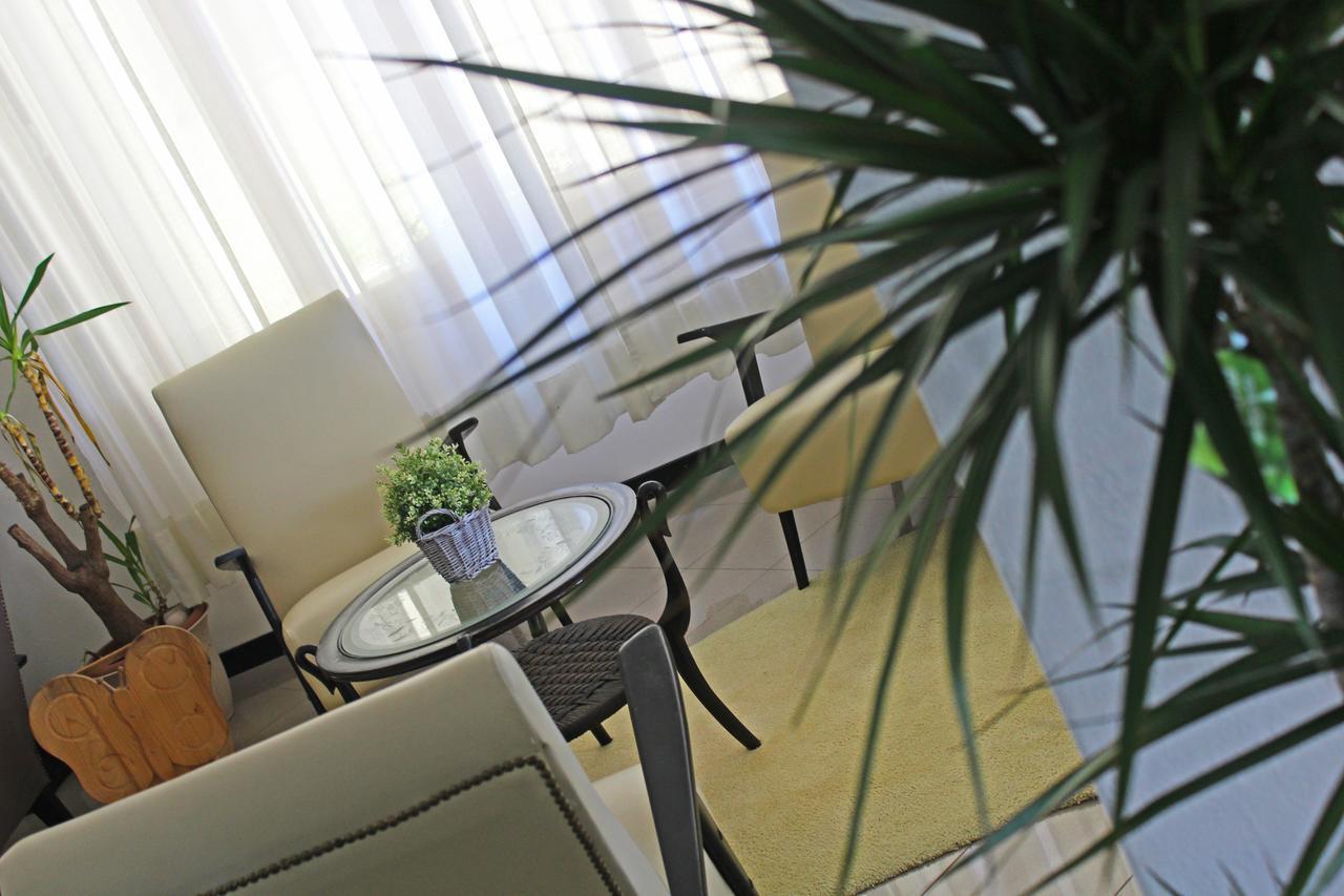 Hotel Lungomare Каттолика Экстерьер фото