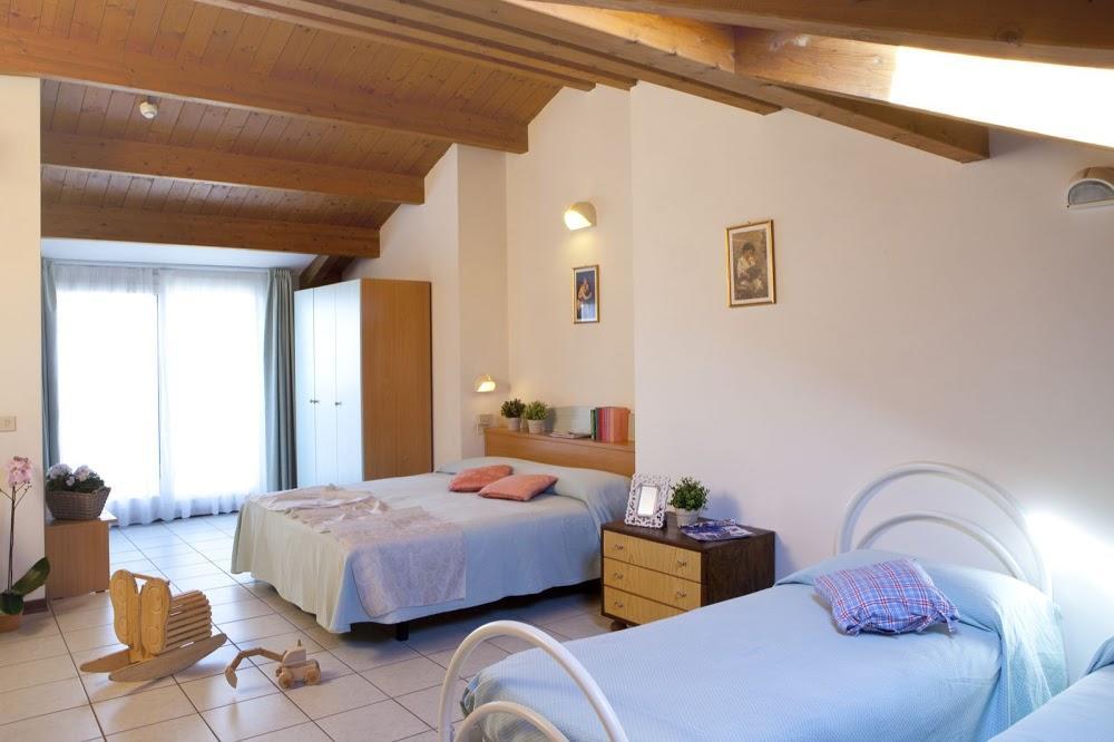Hotel Lungomare Каттолика Экстерьер фото